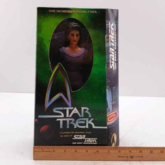 VTG Counselor Deanna Troi STAR TREK TNG 12" The Women of Star Trek 1999 New - Picture 9 of 11